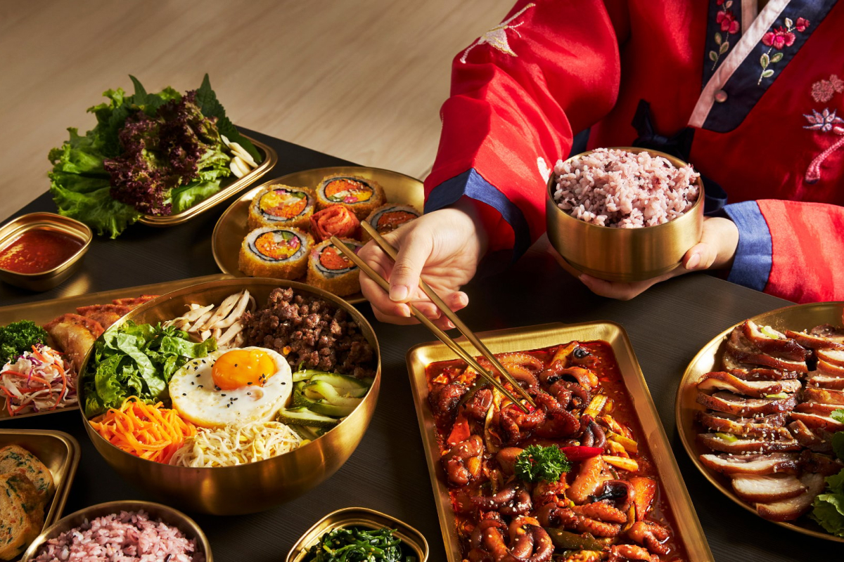 Đến tham quan Cung điện Gyeongbokgung nhất định phải trải nghiệm ẩm thực