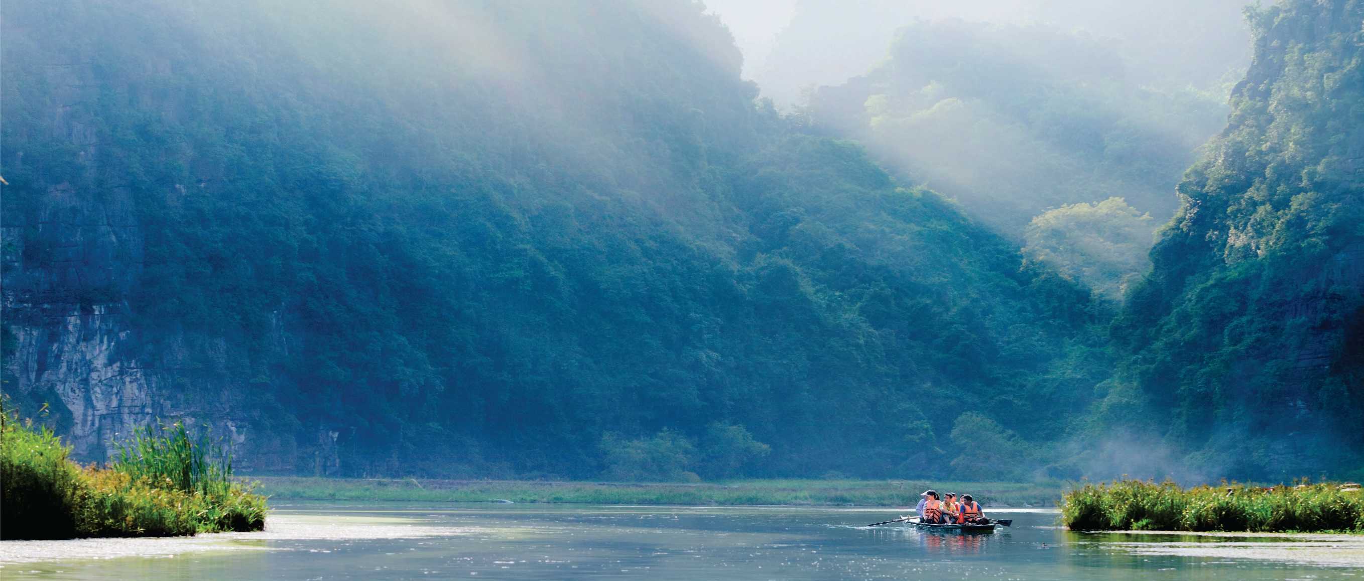 TOUR TUYỆT TỊNH CỐC - TRÀNG AN - HANG MÚA