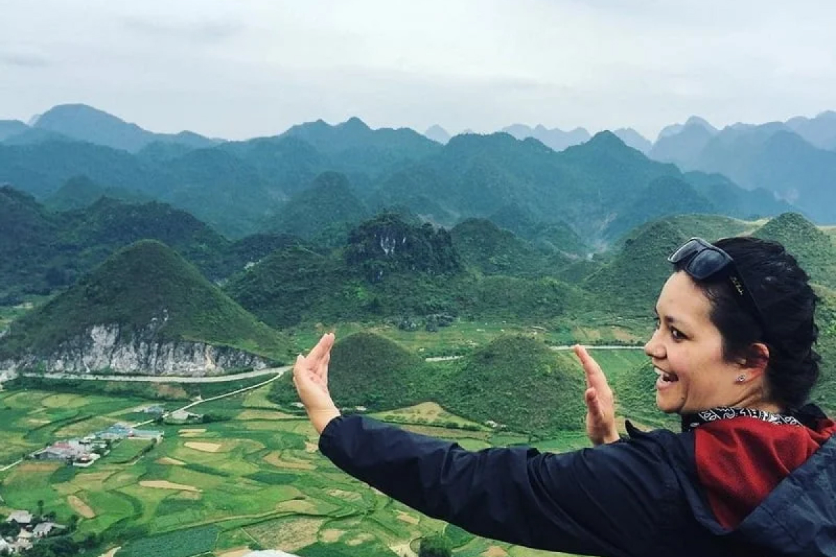 Núi đôi Quản Bạ là một trong những địa điểm đẹp ở Hà Giang khiến du khách phải trầm trồ trước hình dáng độc đáo và đầy biểu tượng