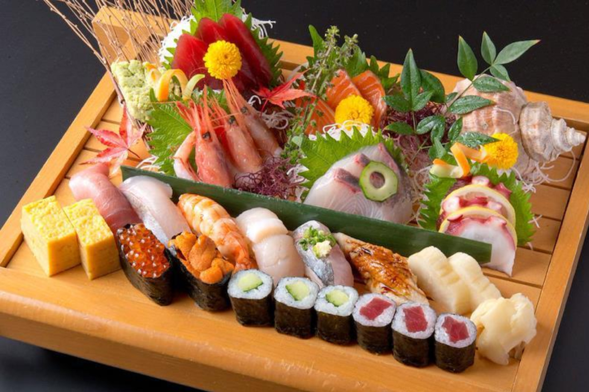 Sushi – món ăn đặc sản Nhật Bản truyền thống