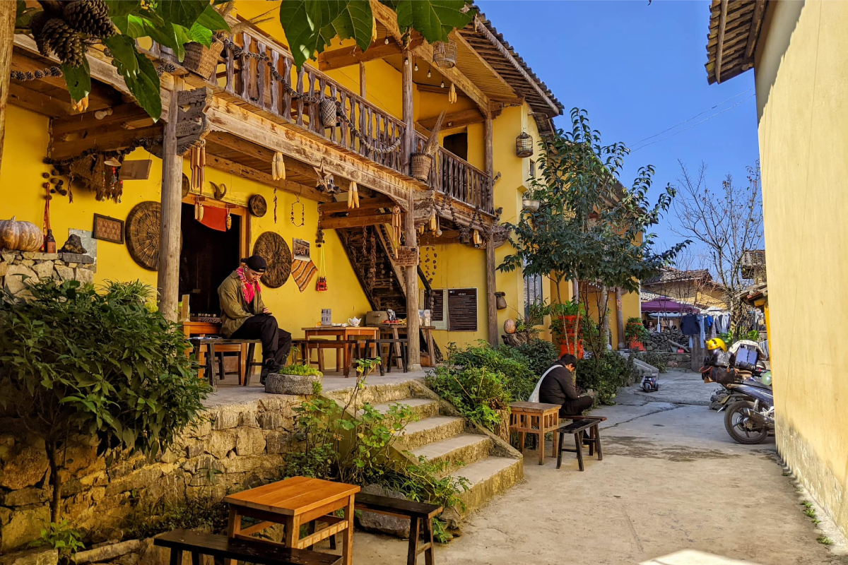 Homestay ở Lô Lô Chải hấp dẫn du khách bởi sự mộc mạc, gần gũi và cảm giác “ở cùng bản làng” đúng nghĩa