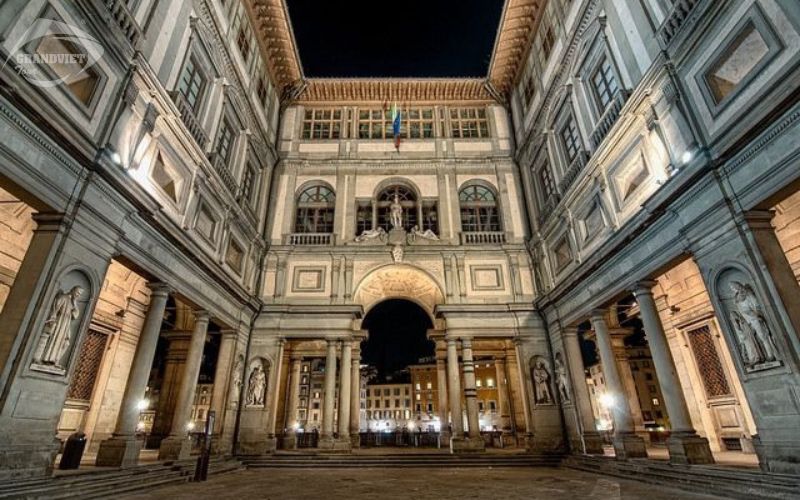 Bảo Tàng Nghệ Thuật Uffizi – Uffizi Gallery: