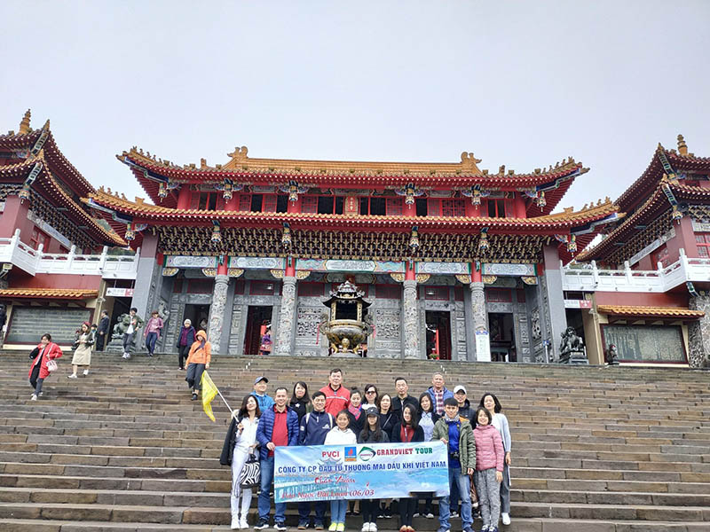 Đoàn khách tham gia tour Đài Loan