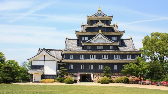 Toàn bộ khung cảnh thành Okayama