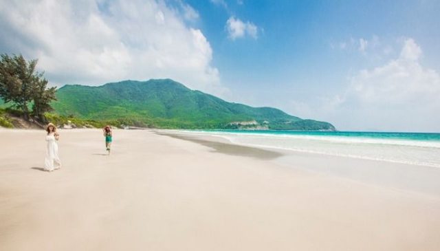 Bãi Dài - Nha Trang mát mẻ và hùng vĩ