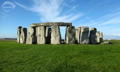 Bãi đá Stonehenge - Du lịch Anh Quốc