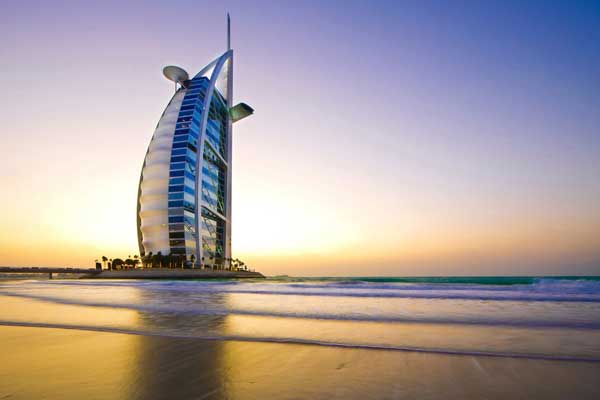 Khách sạn siêu hoành tráng Burj Al Arab