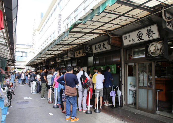 cho-ca-Tsukiji-cua-hang-an-san