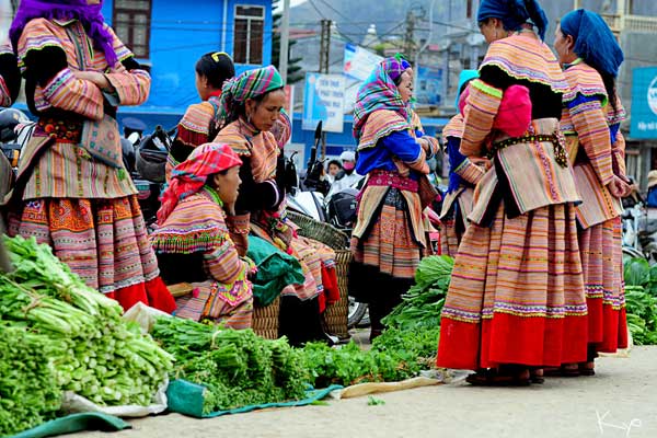 Phiên chợ tại Sa Pa