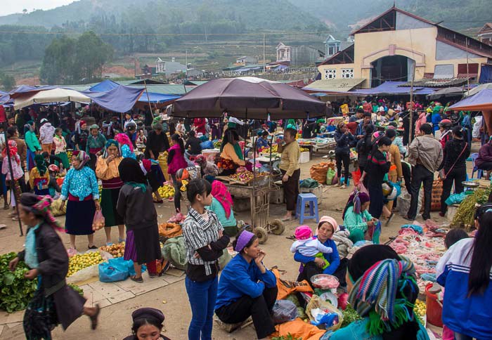 cho phien ha giang