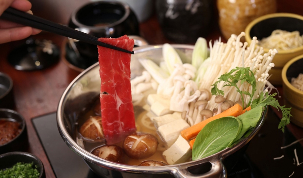 Lẩu Shabu với thịt ngon